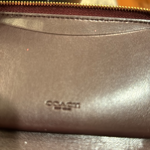 Coach sparkly wristlet - Picture 6 of 7